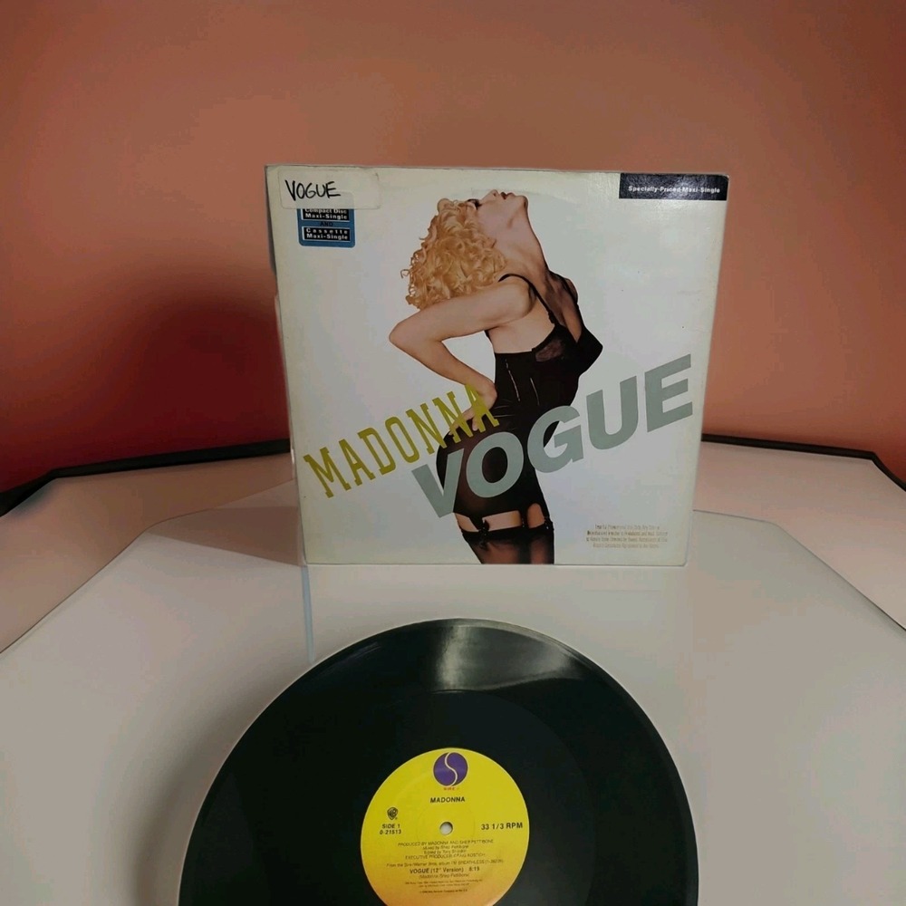 MADONNA "Vogue / Bette Davis Dub" 12" Maxi Vinyl Single 1990 Sire O-21513